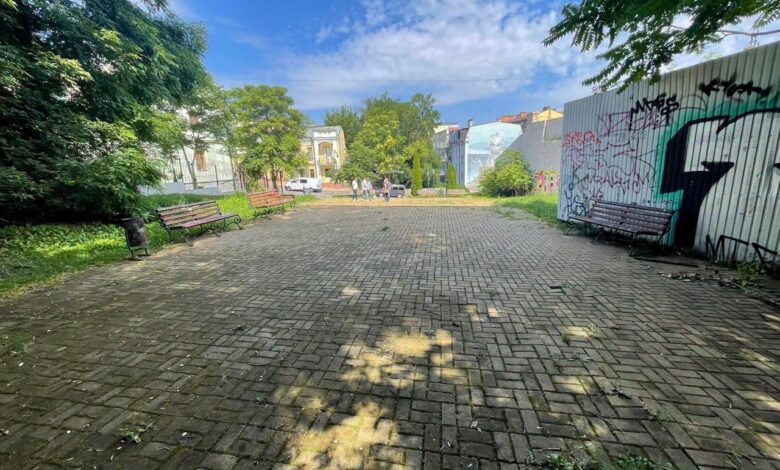Ділянка, на якій планують створити відкритий простір. Фото: КМДА