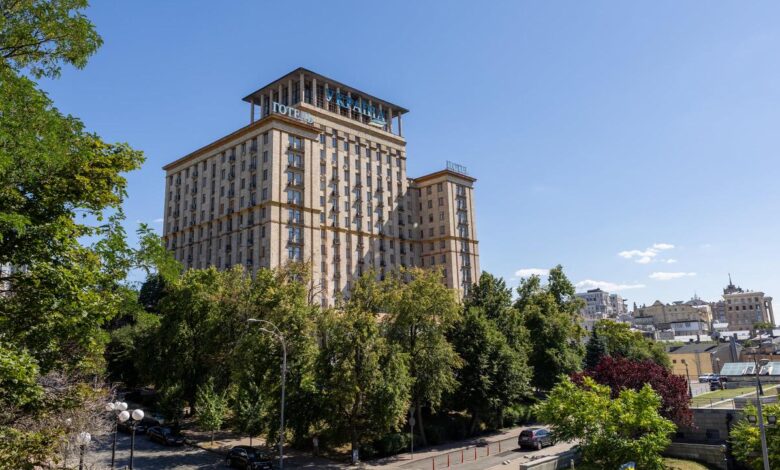 Готель "Україна". Фото: Forbes