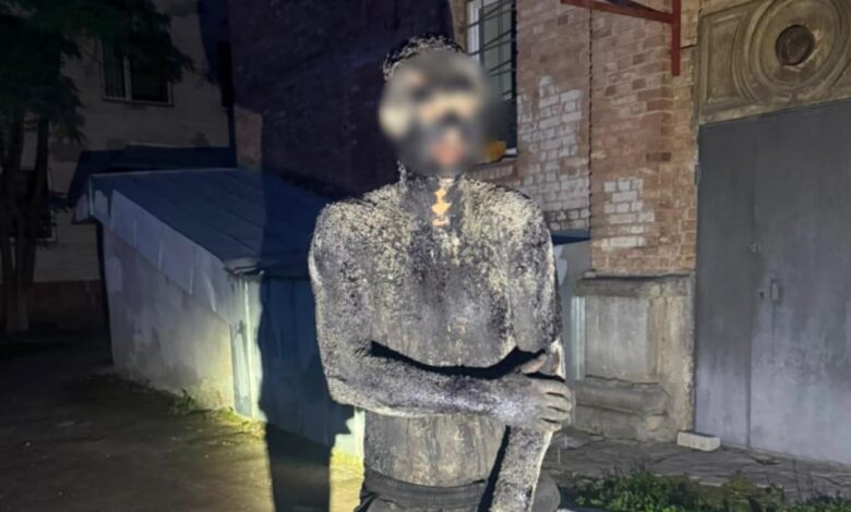 Затриманий чоловік. Фото: Патрульна поліція Києва