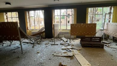 Пошкоджена внаслідок атаки РФ гімназія. Фото: КМДА